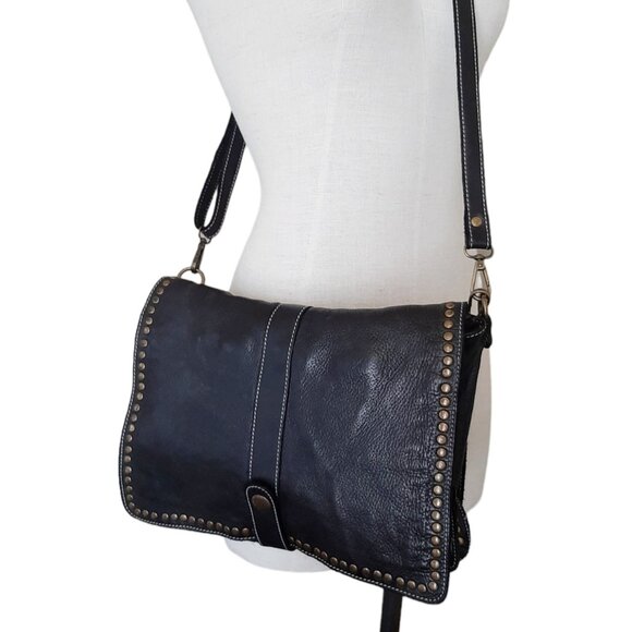 Costanza Rota Black Leather and Brass Stud Crossbody Messenger Flap Bag - Picture 2 of 12